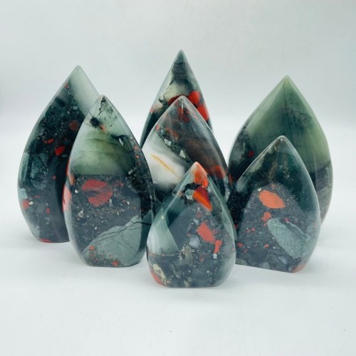 Africa Blood Stone Arrow Head Shape Wholesale