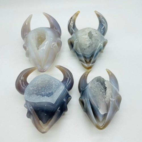 4 Pieces Geode Druzy Agate Cow Head Skull Carving