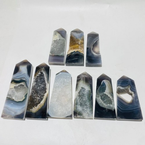 9 Pieces Beautiful Geode Agate Tower