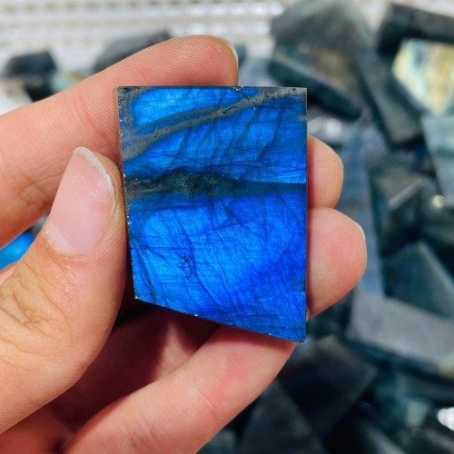 155 Pieces High Quality Small Labradorite Free Form