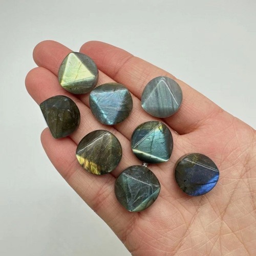 High Quality Labradorite Triangle Wholesale