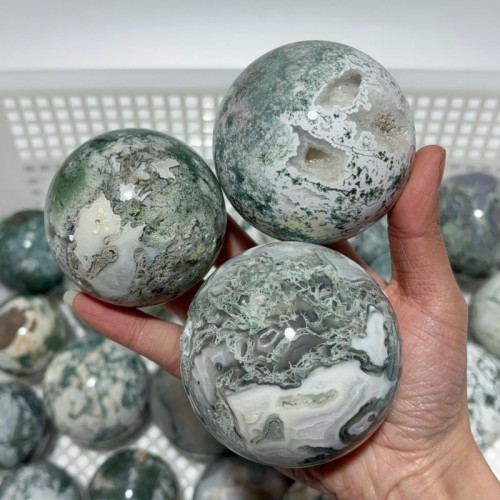 24 Pieces Moss Agate Spheres Ball Closeout