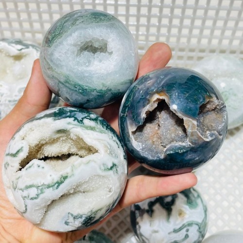 16 Pieces Geode Druzy Moss Agate Spheres