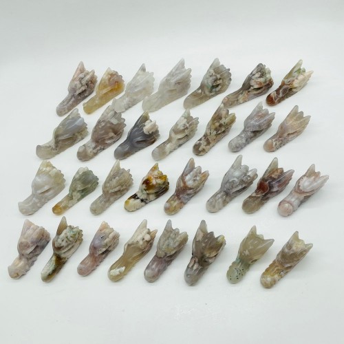 30 Pieces Sakura Agate Dragon Head Carving